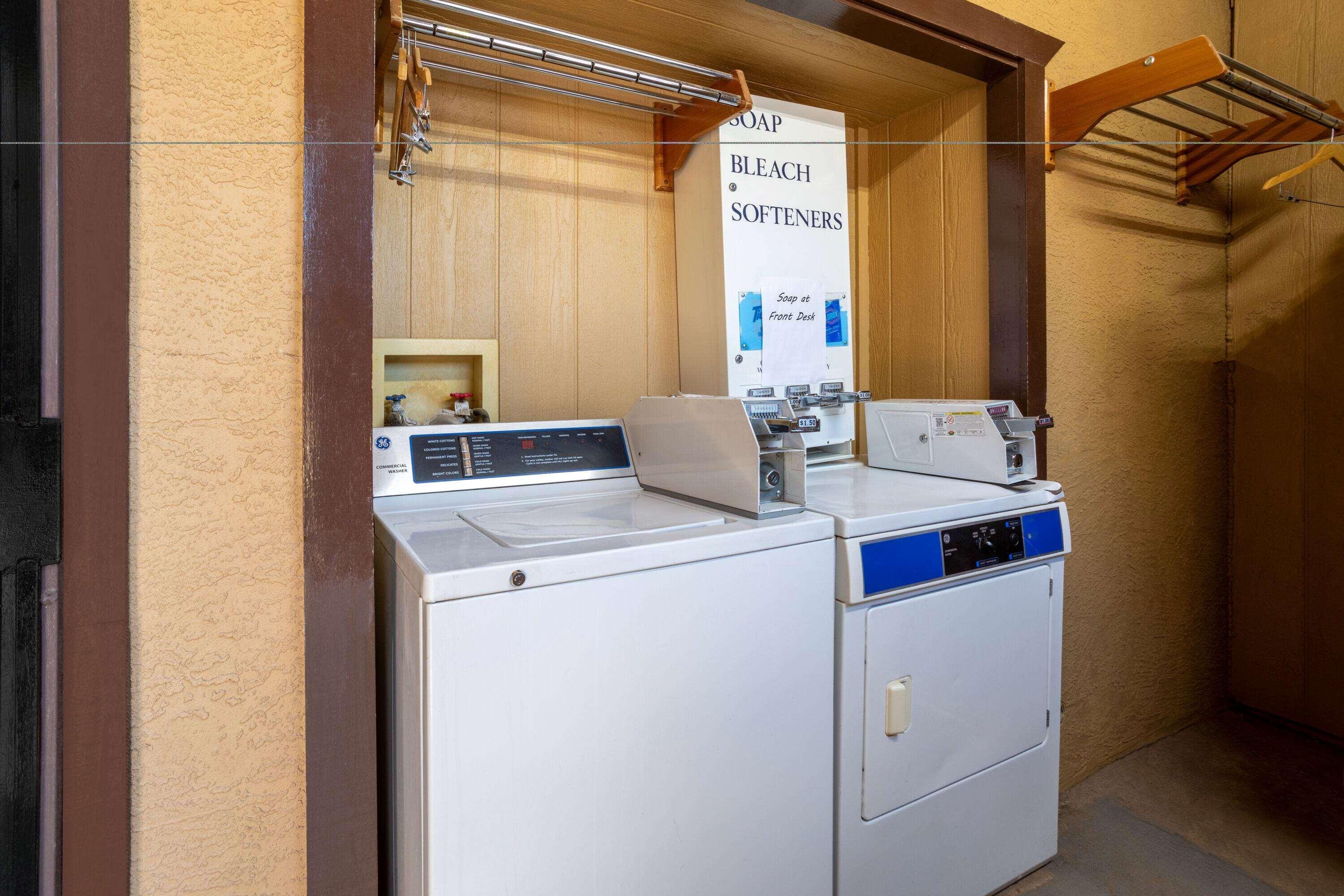 Days Inn By Wyndham Alamogordo White Sands Экстерьер фото